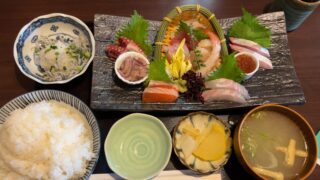 レタス炒飯作り、特盛。