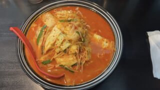 中辛だけど辛くない〜