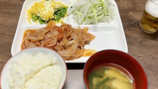 食後の間食がよろしくない。