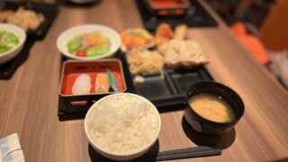 ビュッフェ、センス。寿司うまし。