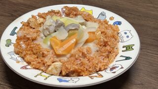 飲んだ後は、シューとチキンライス