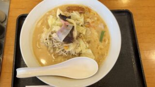 ちゃんぽんと、かた焼きそば。